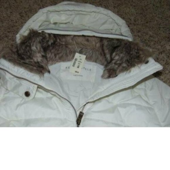Womens Puffer Jacket Aeropostale White Small Hooded Fx Fur Quilted Winter Zip Up - Picture 4 of 8